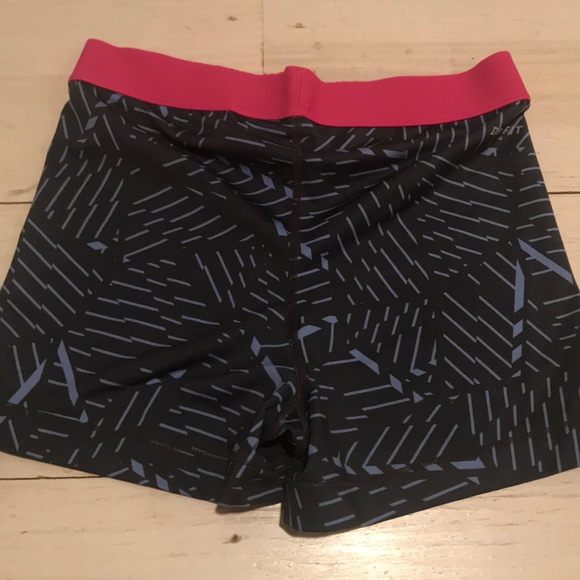 only pink and green pair left $10 each - Picture 5 of 6